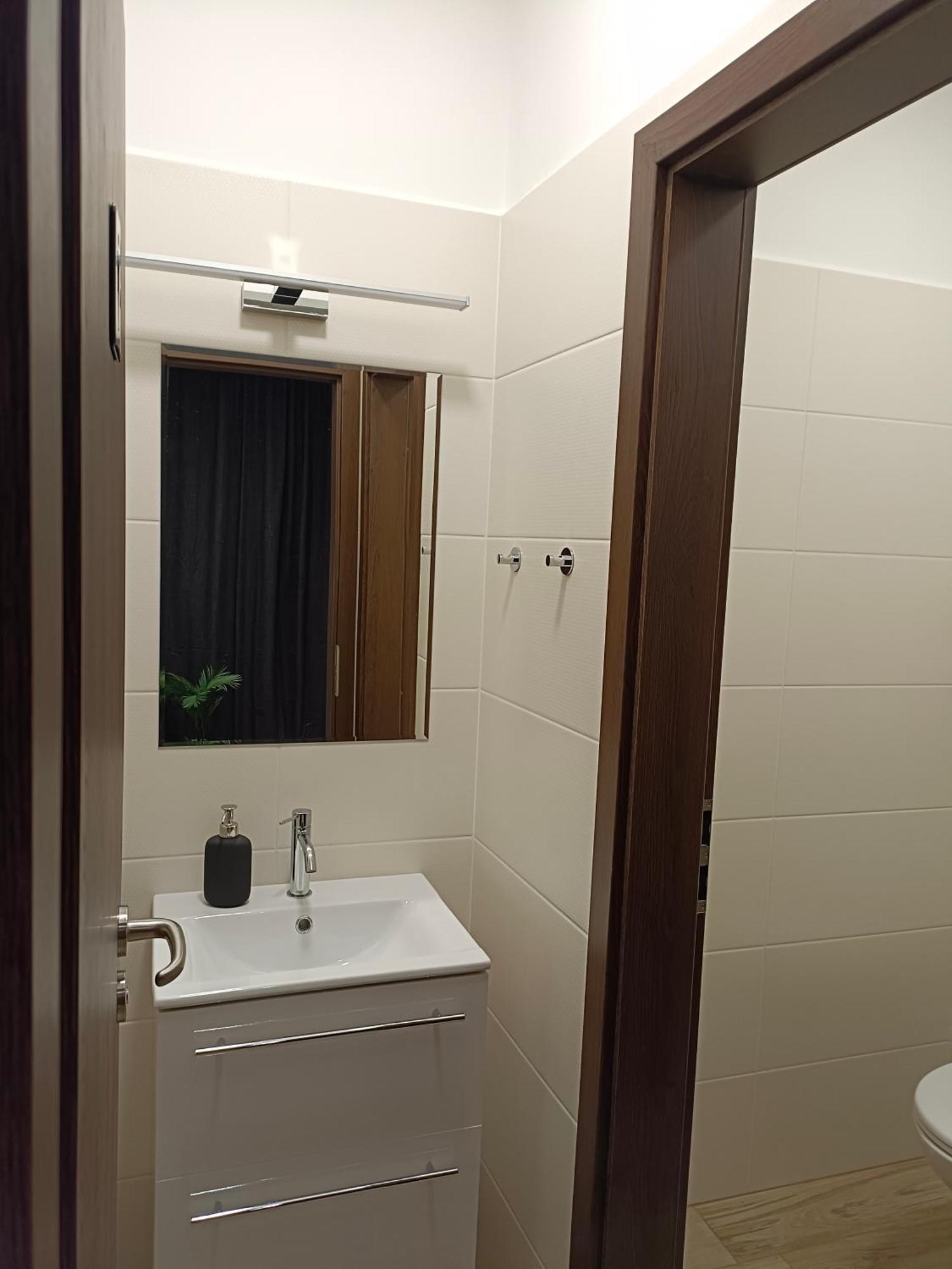 Penzion A Wellness - Jilan, Naves Svobody 39, ออลอโมตซ์ ภายนอก รูปภาพ